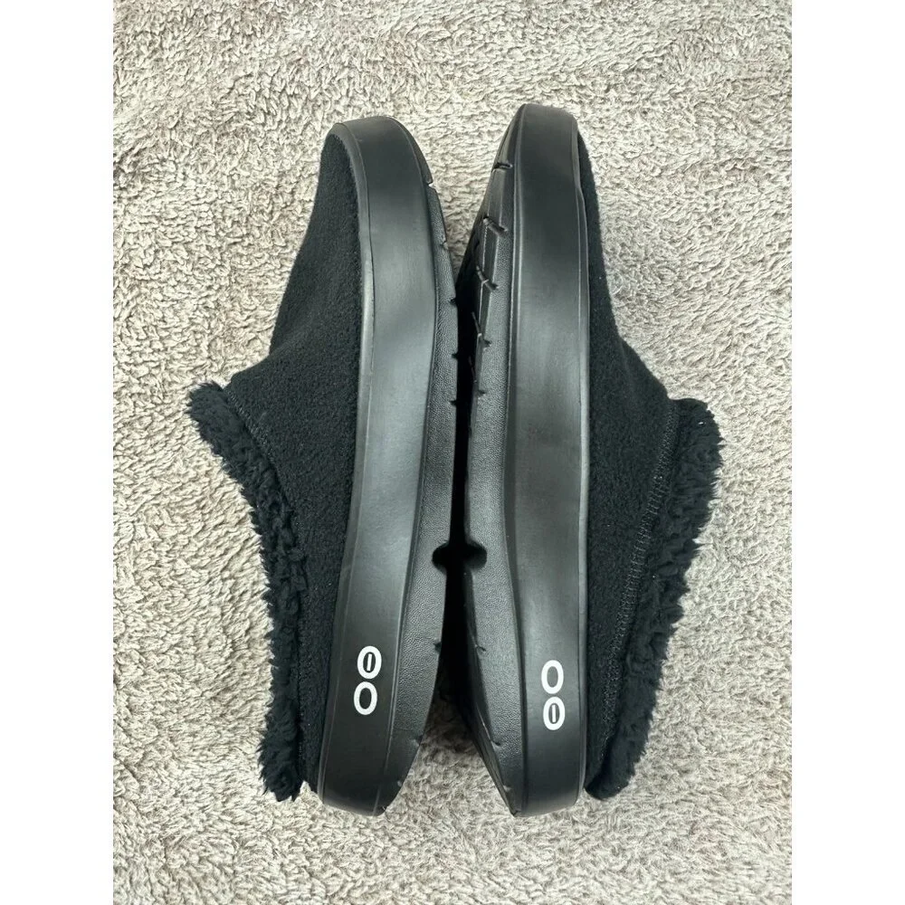 Oofos Oocoozie Black Mule Sherpa Fuzzy Recovery Slippers Men's Size 9.5 NWOB